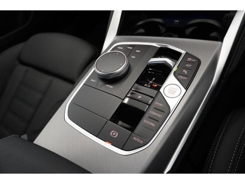 4 SERIES