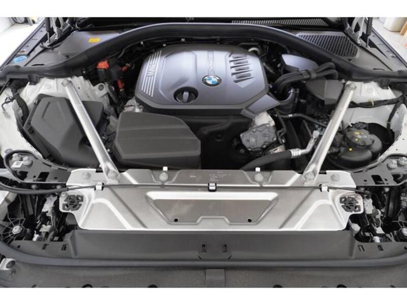 4 SERIES