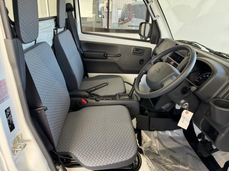MINICAB TRUCK
