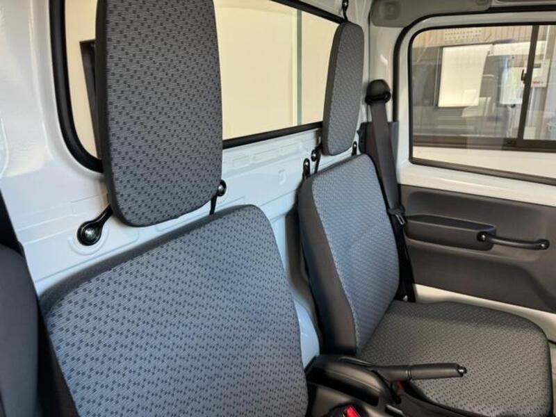 MINICAB TRUCK