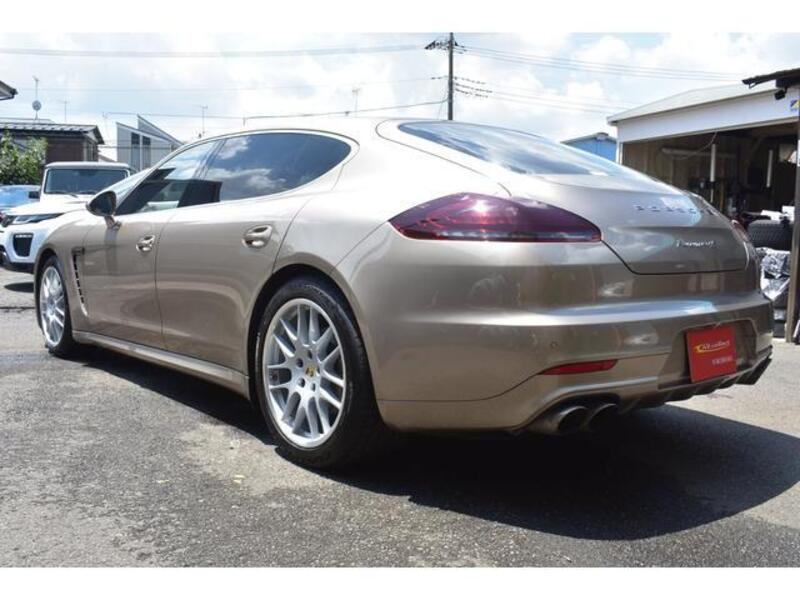 PANAMERA