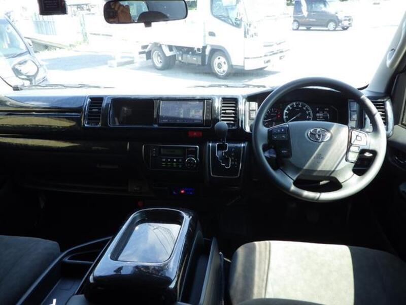 HIACE WAGON