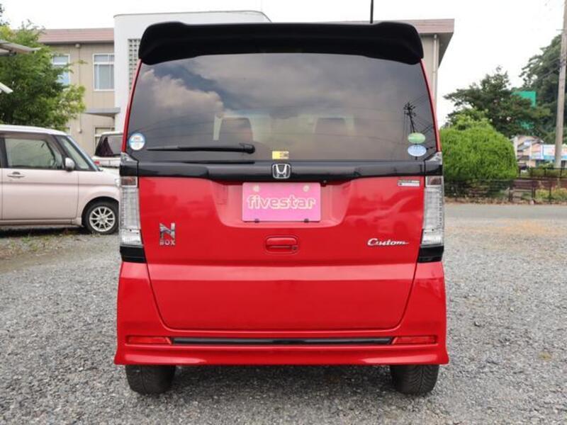 N BOX CUSTOM