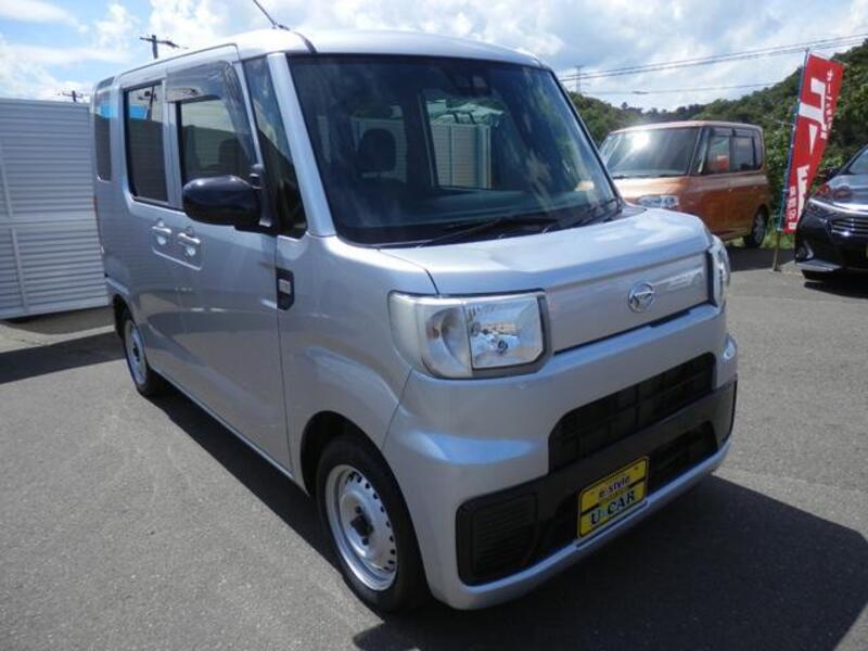 DAIHATSU HIJET CADDIE