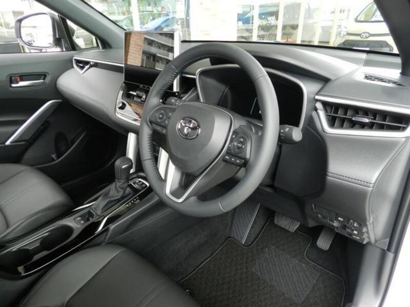 COROLLA CROSS