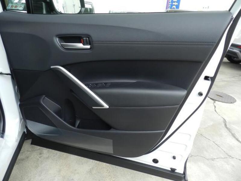 COROLLA CROSS
