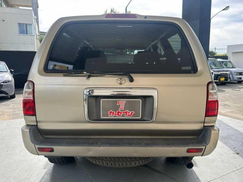 HILUX SURF