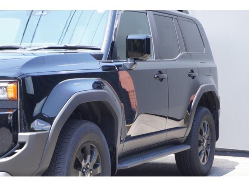 LAND CRUISER 250