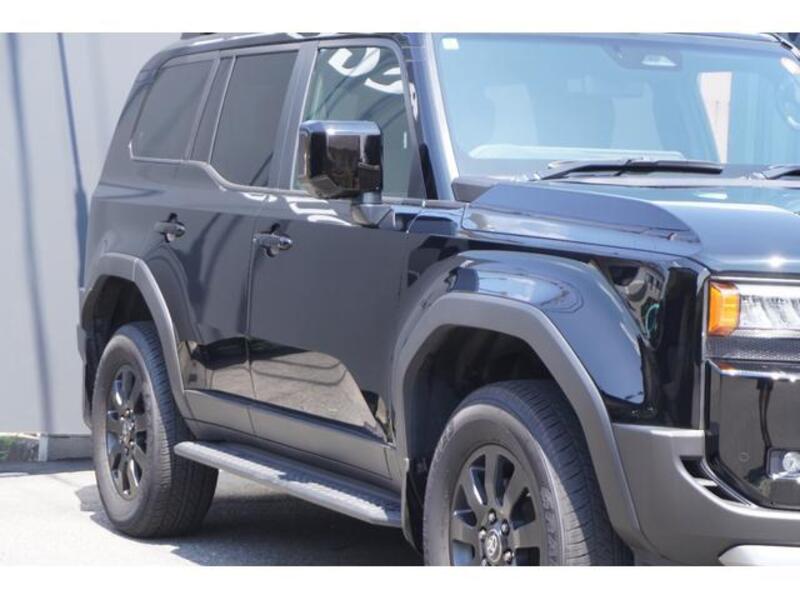 LAND CRUISER 250