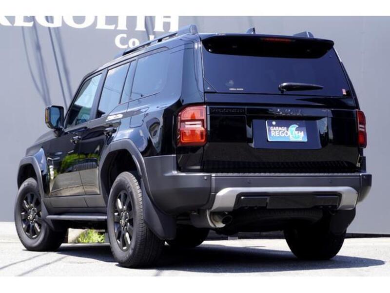 LAND CRUISER 250
