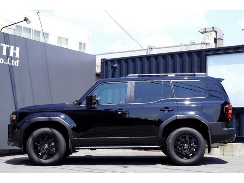 LAND CRUISER 250