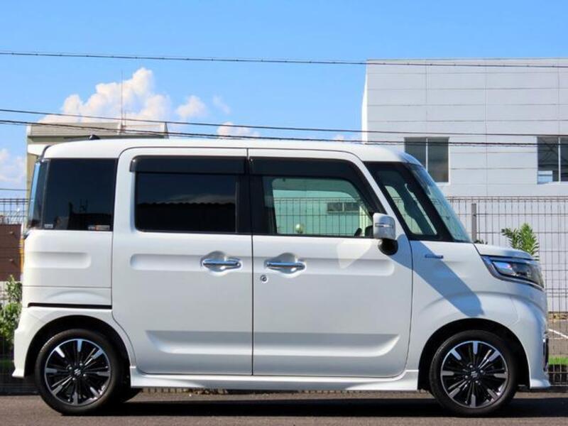SPACIA CUSTOM