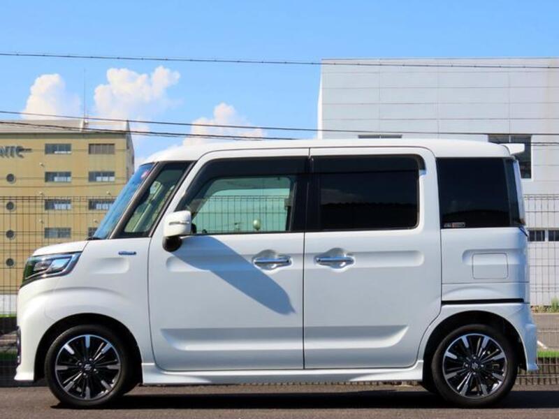 SPACIA CUSTOM