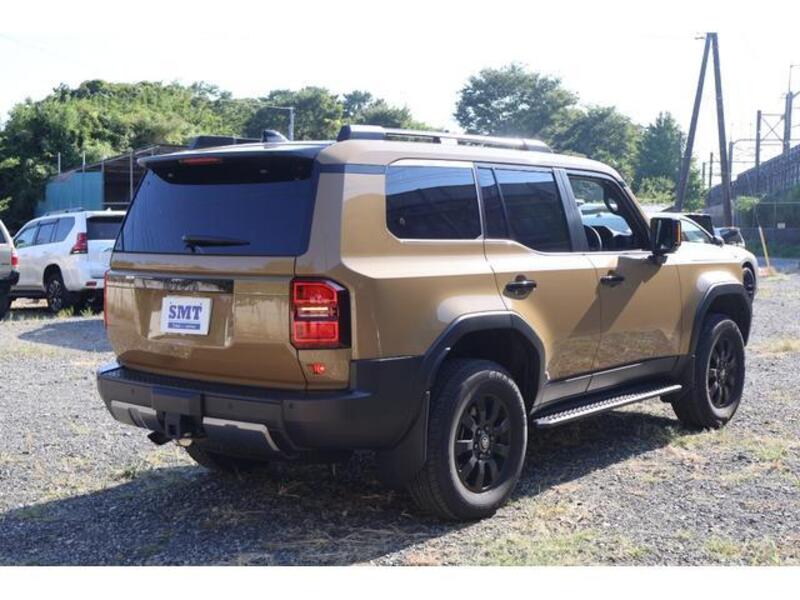 LAND CRUISER 250