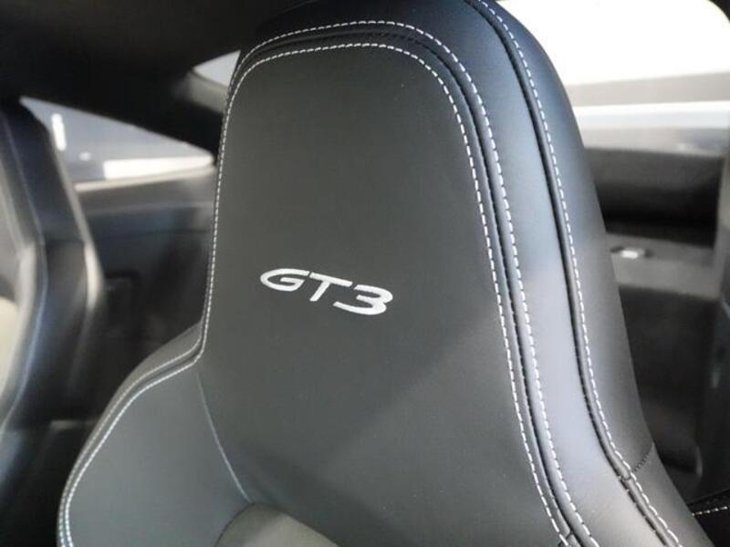 911