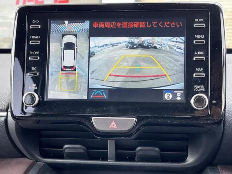 YARIS CROSS