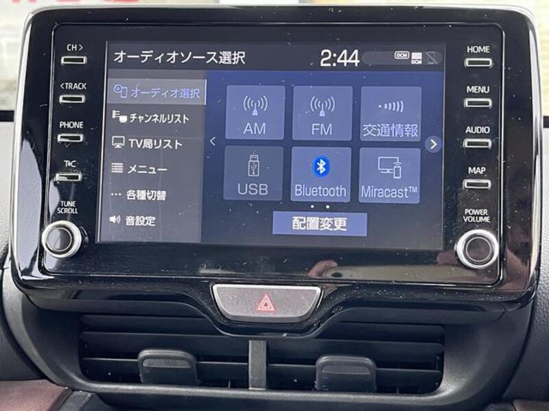 YARIS CROSS