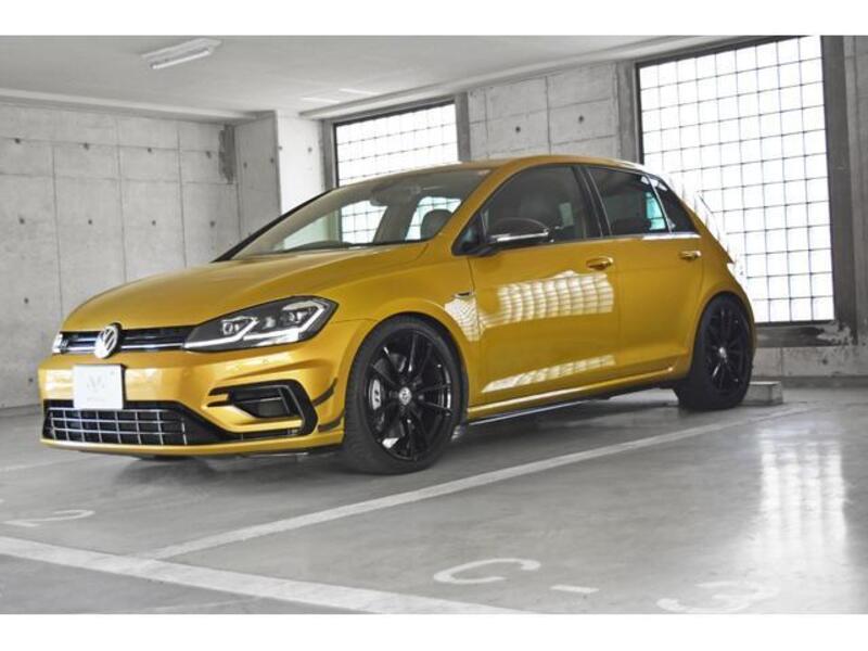 GOLF R