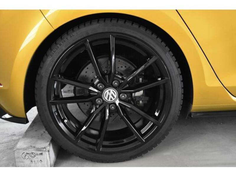 GOLF R