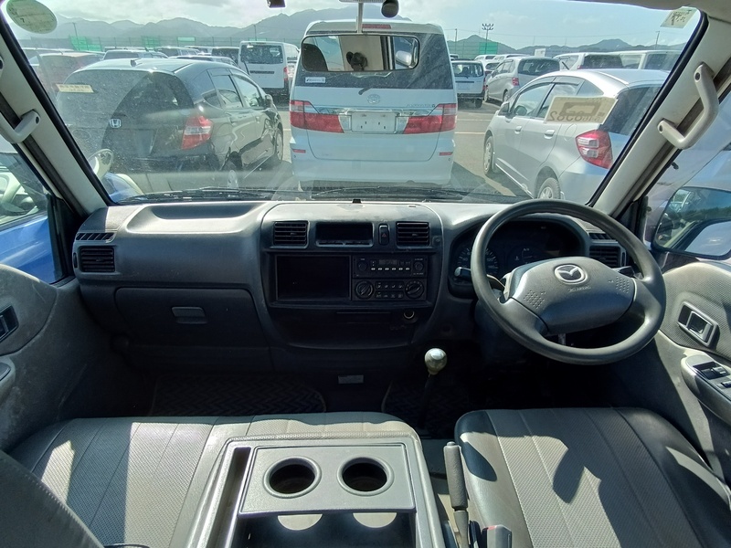 BONGO VAN