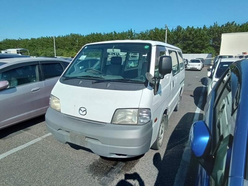 BONGO VAN-0
