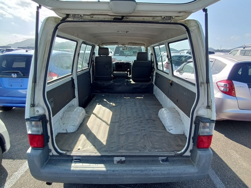 BONGO VAN