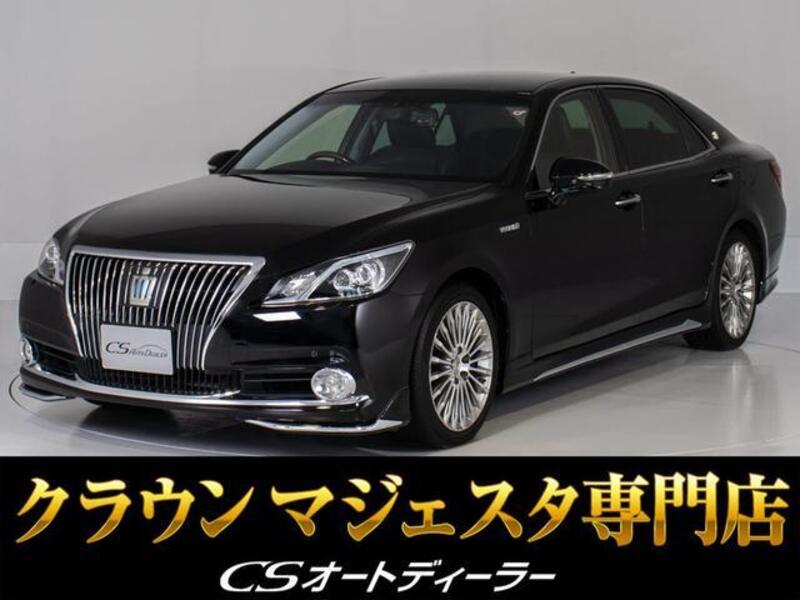 TOYOTA CROWN MAJESTA