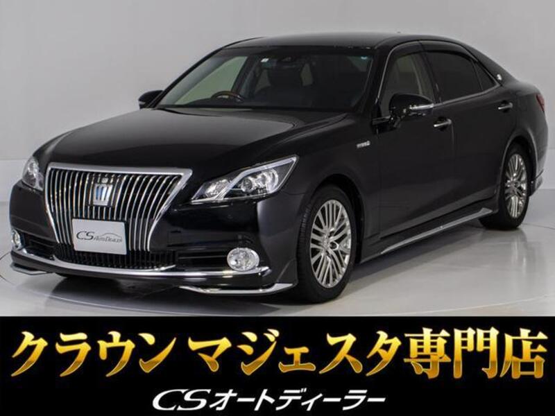 TOYOTA CROWN MAJESTA