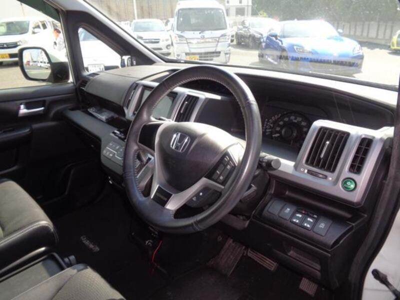 STEPWAGON SPADA