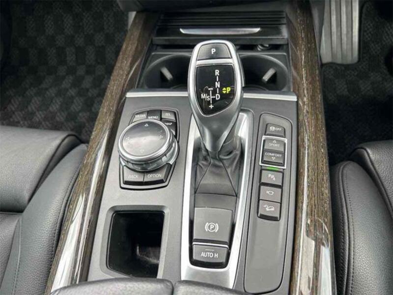 X5