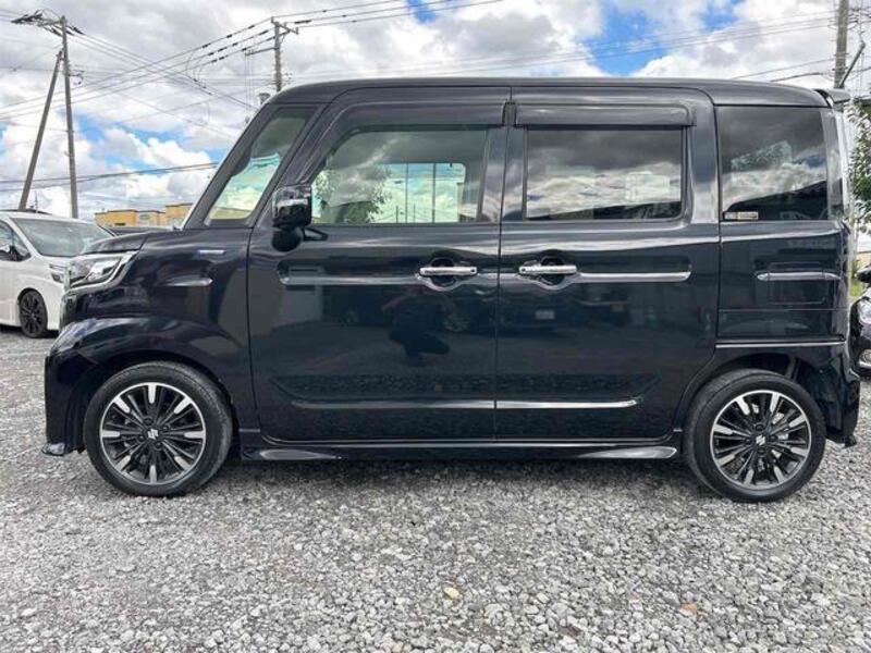 SPACIA CUSTOM