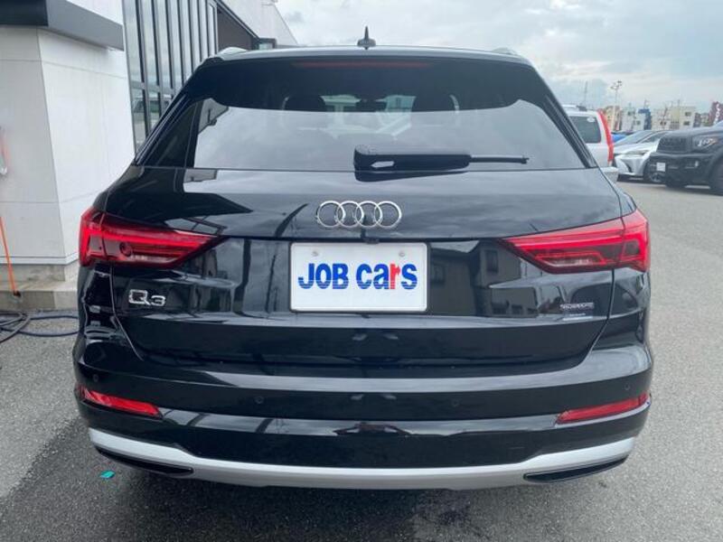 Q3