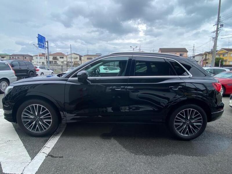 Q3