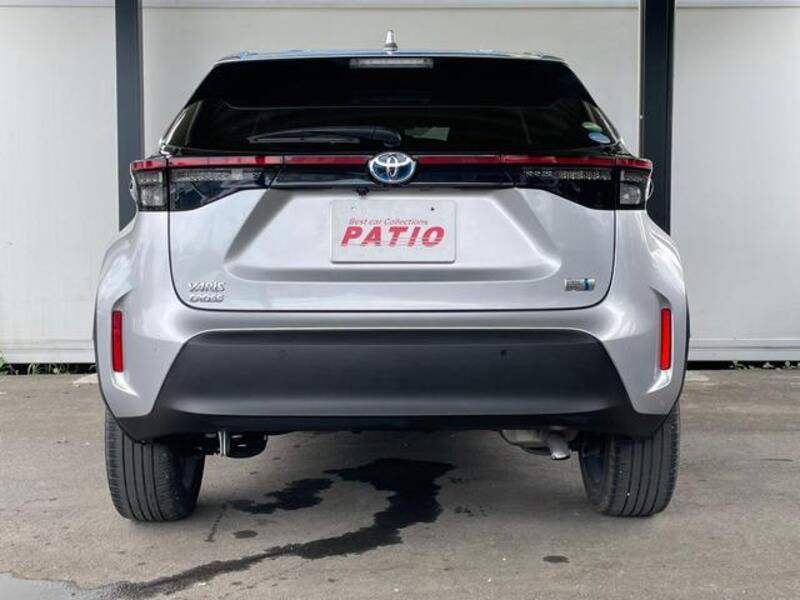 YARIS CROSS