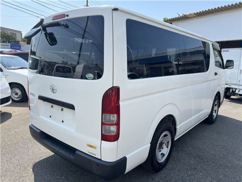 HIACE VAN