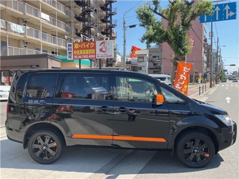 DELICA D5
