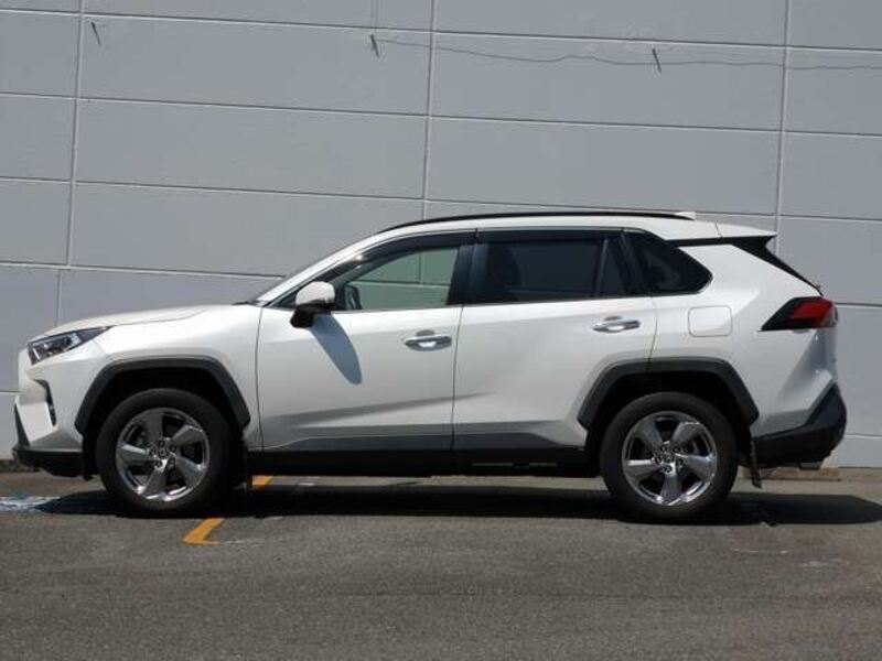 RAV4