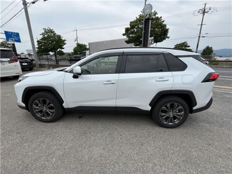 RAV4