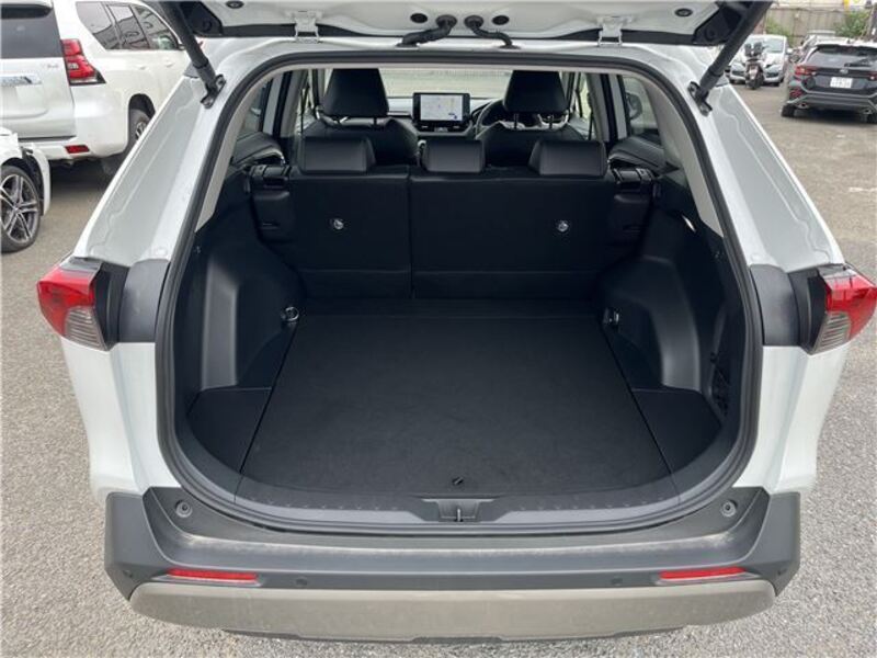 RAV4