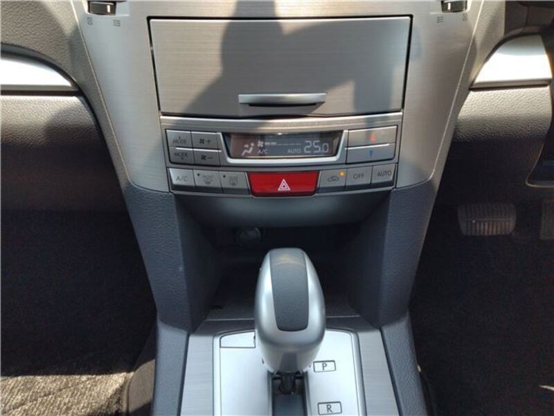 LEGACY B4
