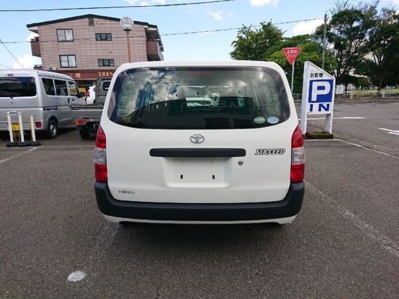 SUCCEED VAN