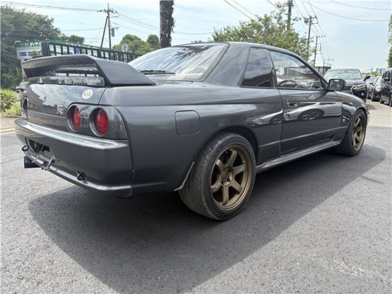 SKYLINE