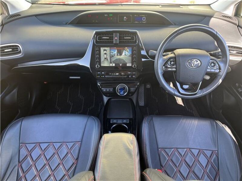 PRIUS PHV