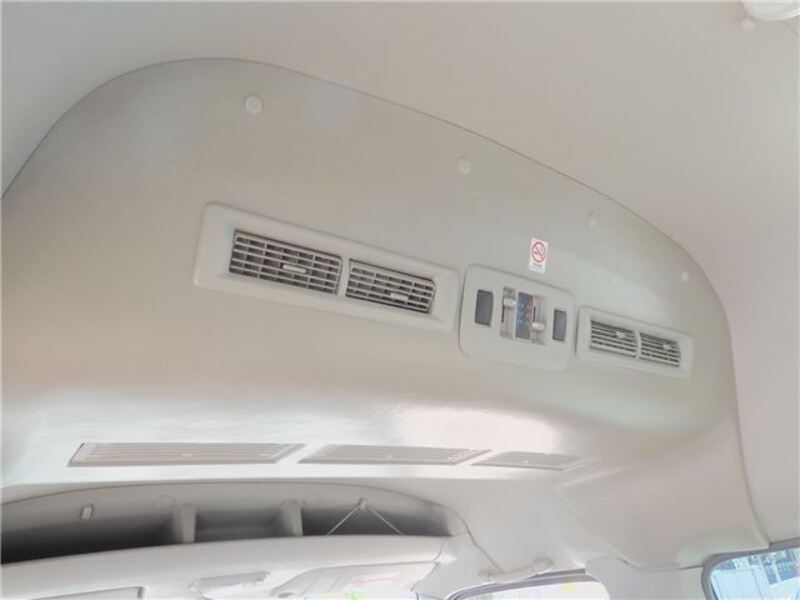 CARAVAN BUS