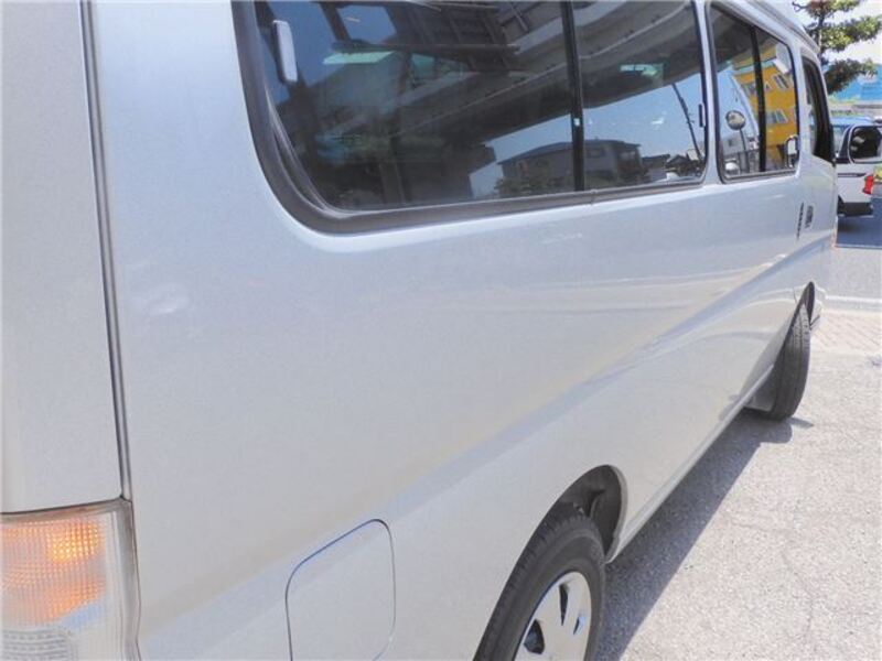 CARAVAN BUS