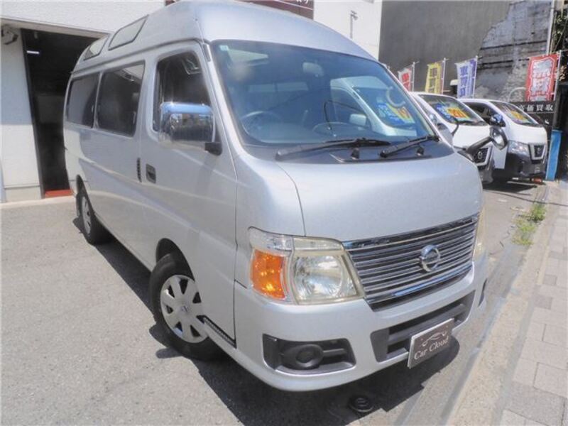 CARAVAN BUS