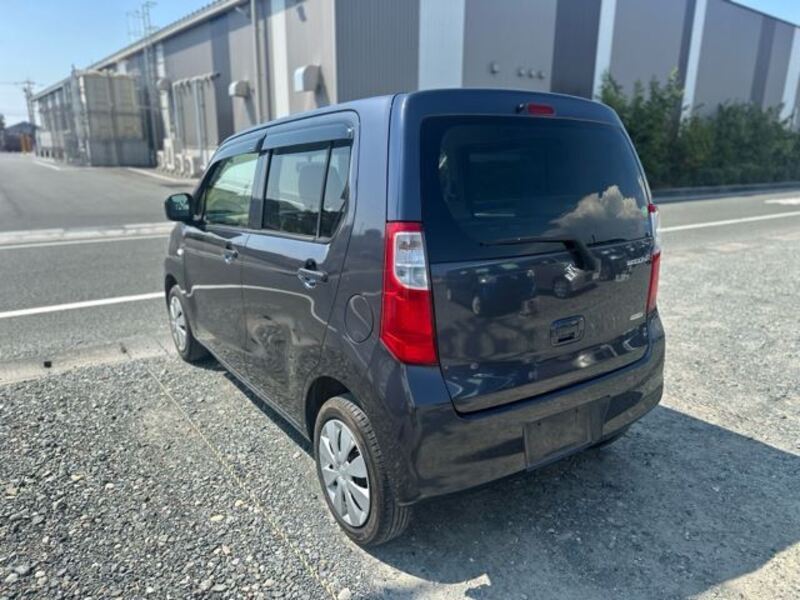 WAGON R