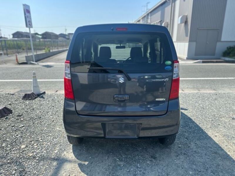 WAGON R