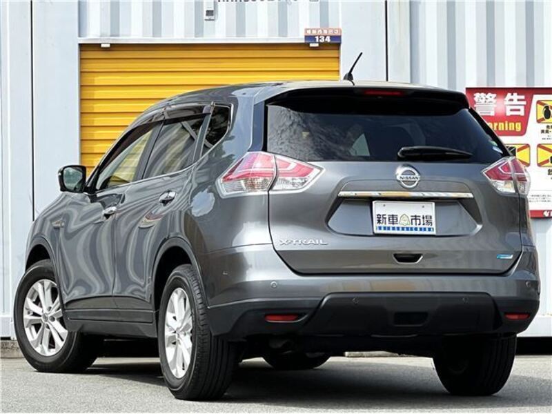 X-TRAIL