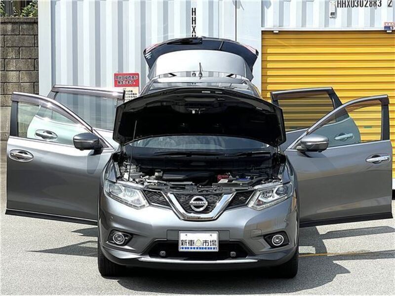 X-TRAIL